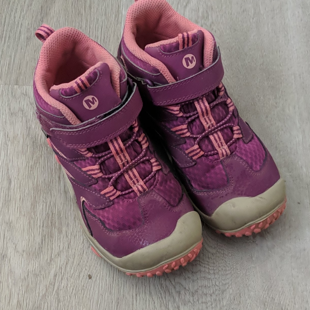Merrell kids waterproof  hiking shoes size 13M